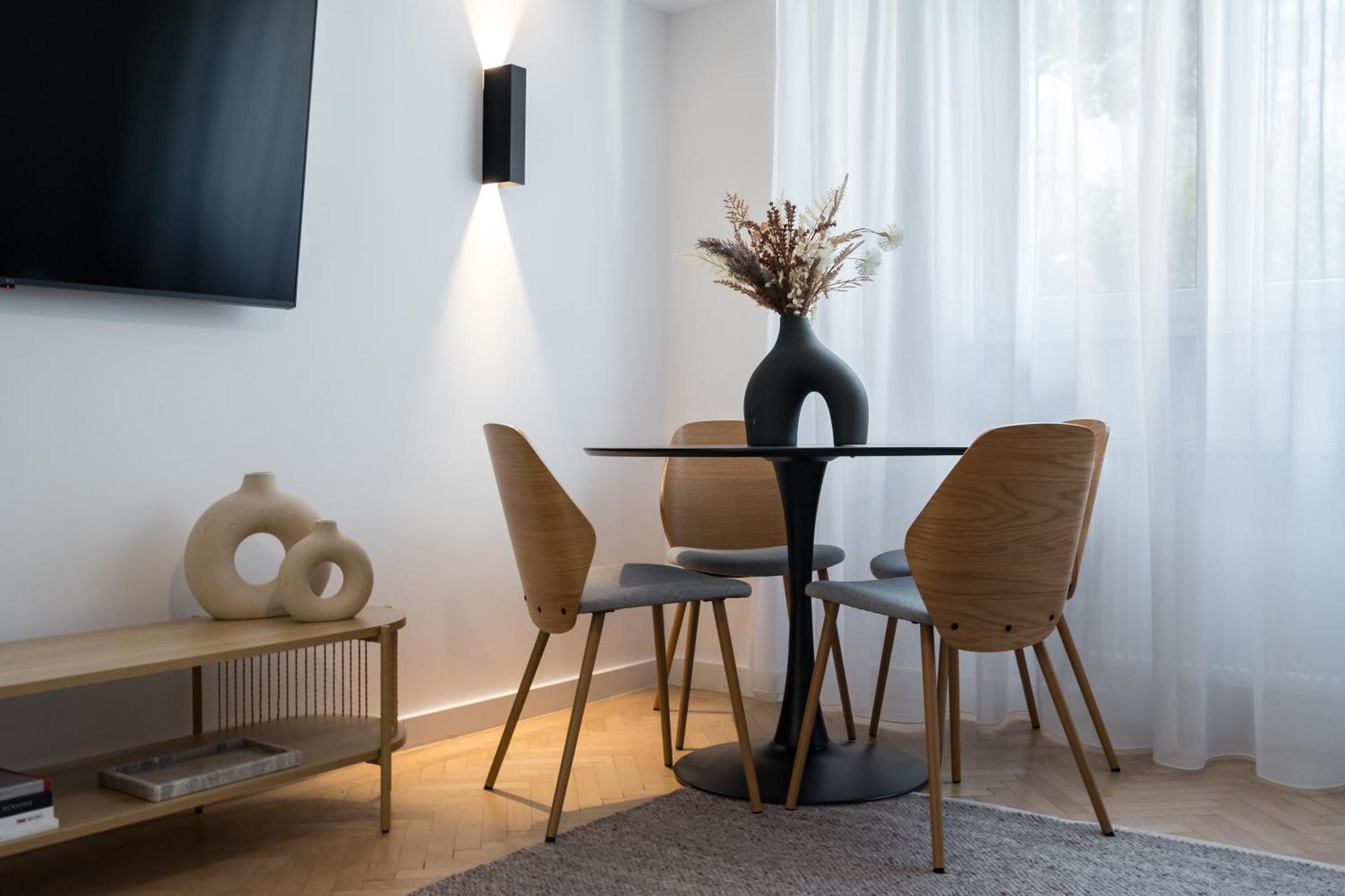 Majestic Downtown Apartment Bükreş Dış mekan fotoğraf